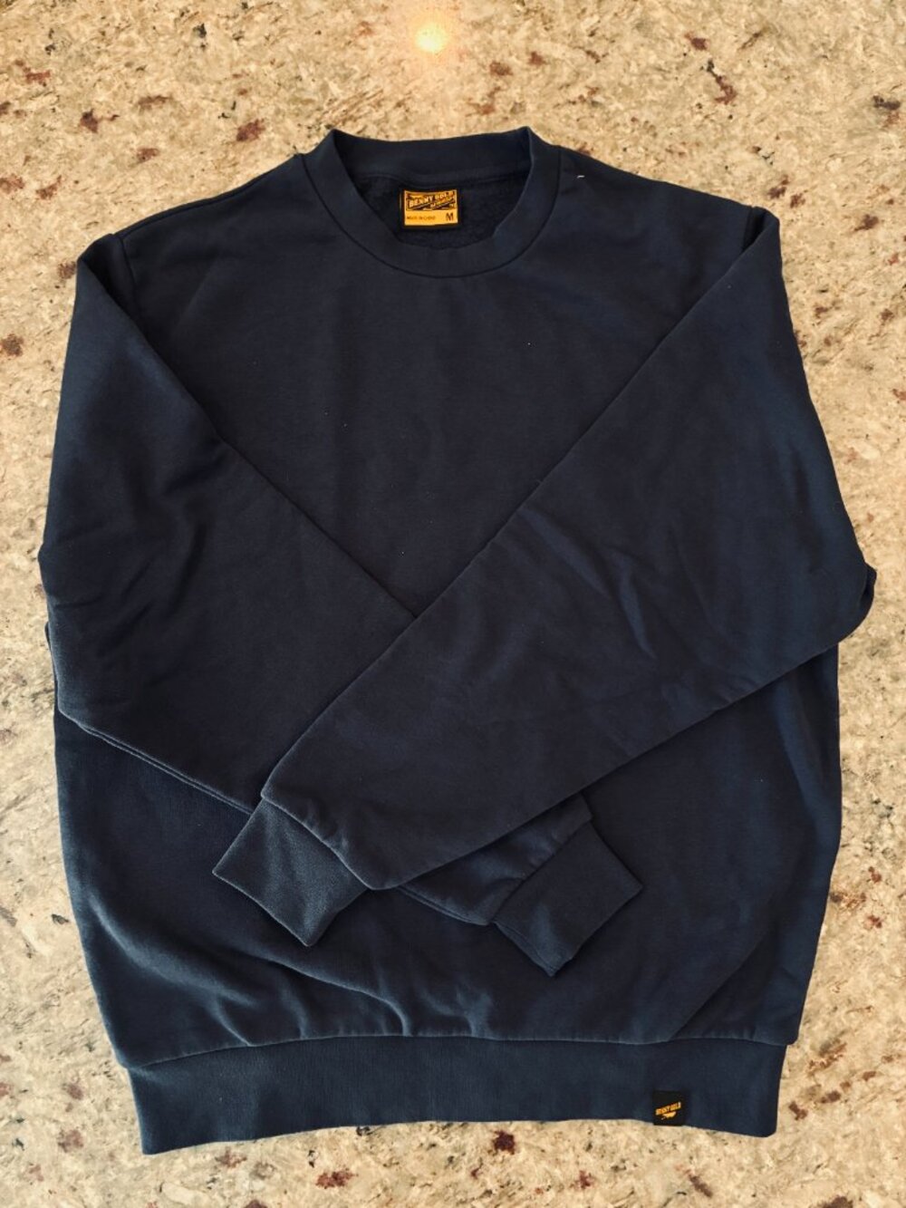Benny Gold Navy Crewneck Sweatshirt Men’s Medium **NEW**
